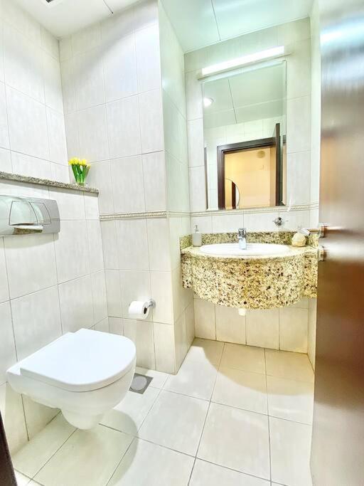 Your Cosy Marina Apartment Dubai